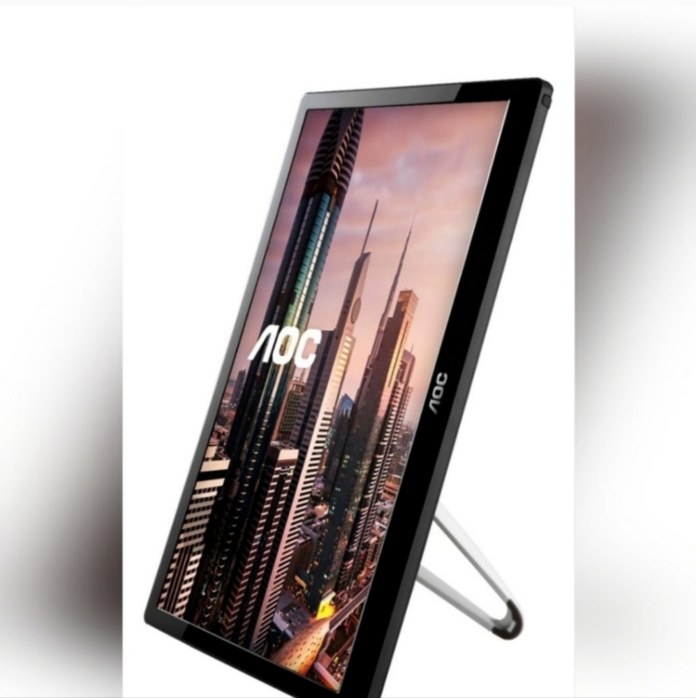 Portable LED HD Monitor - Picture 3 of 8